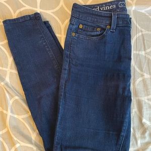 Vineyard Vines Size 6 Jeans